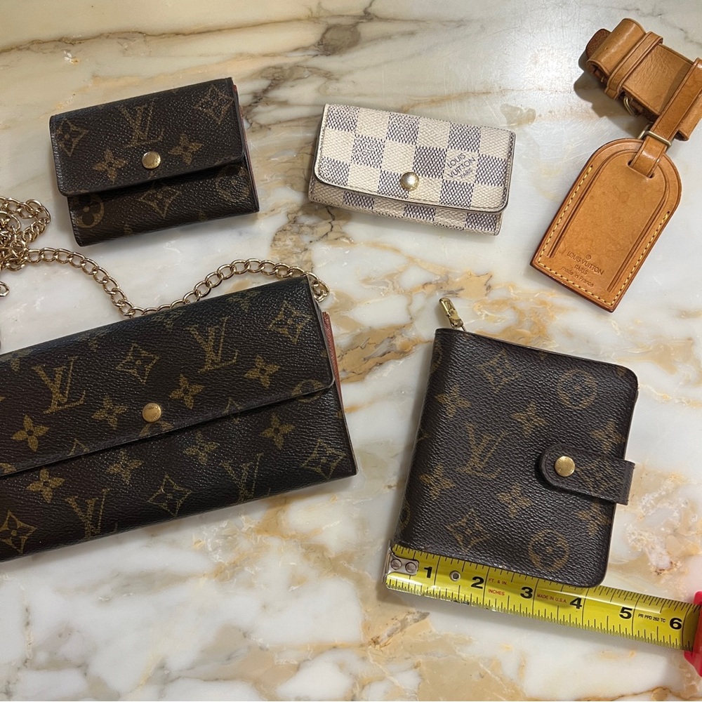 Louis Vuitton Monogram Compact Zip Bifold Wallet - Picture 7 of 7